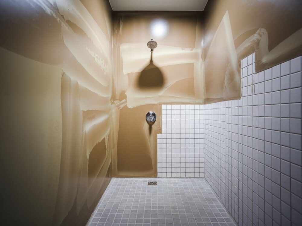 wykończenie ścian w łazience